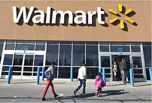 Walmart names Walton in-law as new chairman