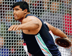 Vikas Gowda, lalita win golds at Asian Championships