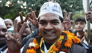 Kapil Mishra to be Delhi's law minister, Tomar moves sessions court