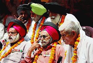 Ex-servicemen on stir for 'one rank, one pension'