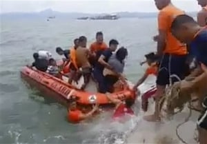 Ferry capsizes in Philippines; 36 dead, 26 missing