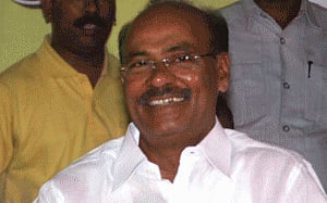 'No chance of Parliament passing land bill in monsoon session'