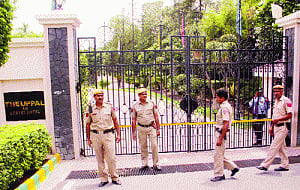 Jabalpur college Dean found dead in Delhi hotel room