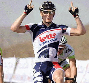 Greipel wins second stage of Tour de France