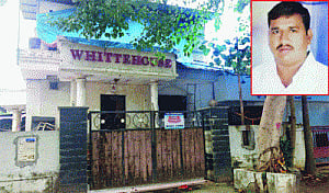 Scribes attacked, one dead in Thane