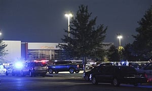 3 dead, 7 injured in shooting at US movie theatre
