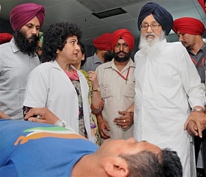 Punjab CM meets slain police officer's family