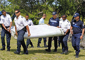 'Almost certain' that wreckage from MH370: Malaysia