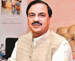 Parl logjam: Minister talks about 'no work, no pay'