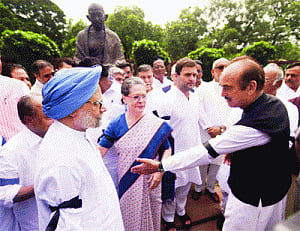 Opp walks out of lS, stalls RS