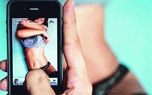 Govt likely  to go soft on adult sites