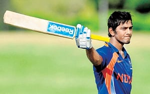 Unmukt hints at fielding three spinners against Aus A