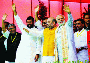 Don't let Jungle Raj 2 return in Bihar: Modi