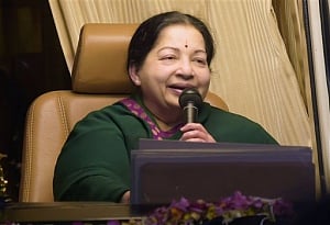 Bring fisherman's body from Bahrain: Jayalalithaa to PM