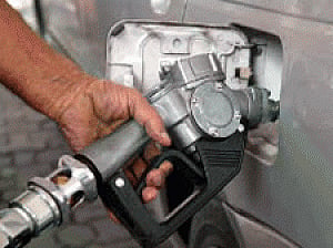 Excise hike on petrol, diesel to enrich exchequer by Rs 10K-cr