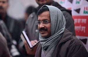 'Mufflerman' Kejriwal in govt ad irks BJP, Cong