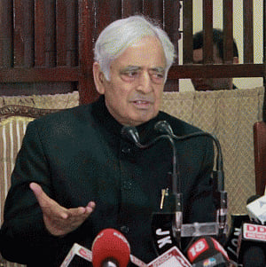 Congregational prayers held for Sayeed in Kashmir