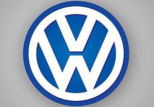 VW chief apologizes over emissions scandal on first US trip