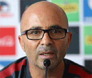 Coach Sampaoli rules out leaving Chile football team