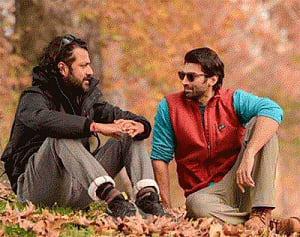 Red in 'Fitoor' metaphor for chinar leaves: Abhishek Kapoor
