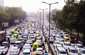 As gridlock returns, commuters face harrowing time