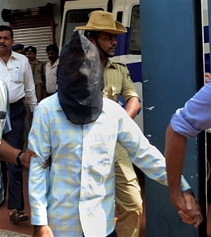 13 suspected ISIS sympathisers arrested