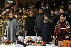 Republic Day celebrations pass off peacefully in Kashmir
