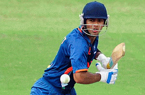 Another fifty by Chand helps India B reach finals