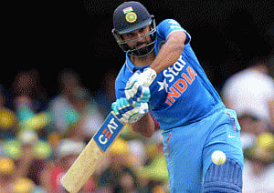 India score 184/3 against Australia in second T20I