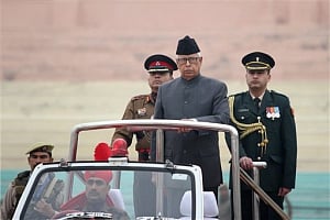 Governor asks Mehbooba, BJP to clarify stand on govt formation