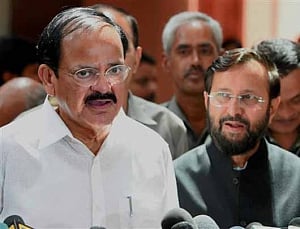 GST bill: Govt will leave no stone unturned, says Venkaiah