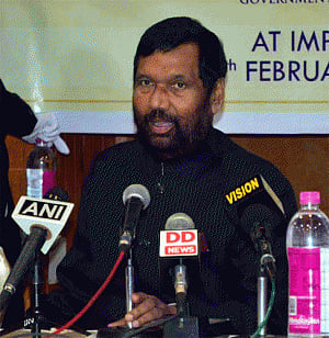 Bihar passing through 'jungle raj': Paswan