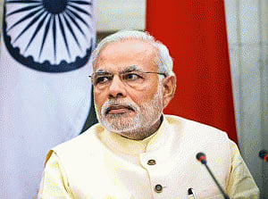 Modi launches IOCl refinery in Paradip, regrets project delays