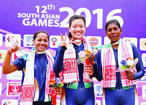 India extend their golden run