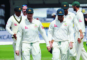 Australia wrap up resounding victory