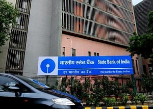 SBI raises Rs 3,000 cr from bonds to fund business growth