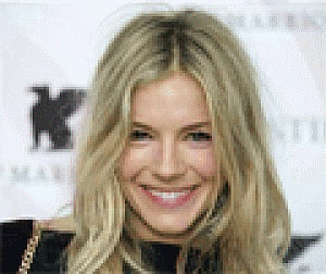 Sienna Miller favours casual clothes