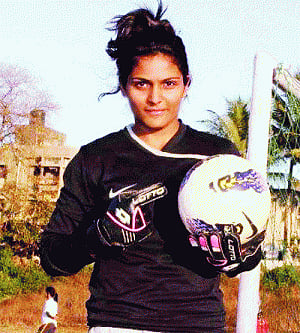 India needs women's football league: Aditi