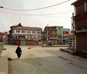 Strike disrupts normal life in Kashmir Valley