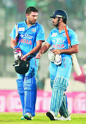 Pitch not ideal for playing attacking shots: Dhoni
