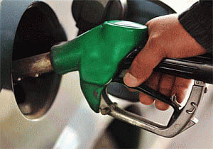 Oil prices gain amid upbeat job data