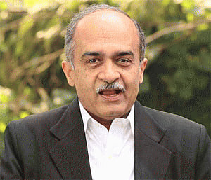 Modi govt dismantling institutions of accountability: Bhushan
