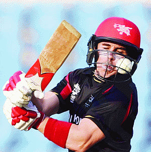 Zimbabwe survive Hong Kong scare