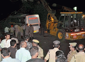 Four students killed, 31 injured in Andhra accident