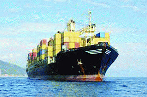 Exports dips 5.66% in February