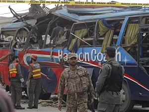 16 killed in Peshawar bus explosion