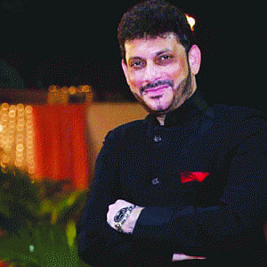Maha House suspends MlA for insulting Mother India