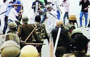 72-hr deadline ends, Jats give 1 more day