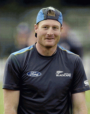 New Zealand defeat Australia by 8 runs