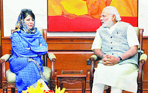 Modi-Mehbooba  meet bears fruit:  Govt in J&K soon
